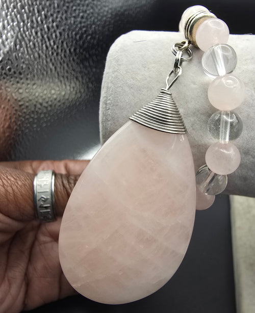 Big Rose Quartz Energy